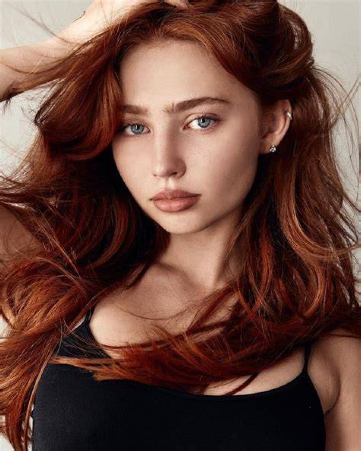 Renata Valliulina Photos celebzbiography.com