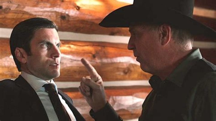 Why Does John Not Love Jamie? – Celebrity